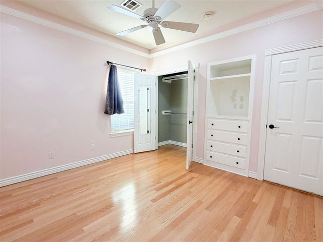 8009 NW Norwick Ave, Lawton, OK 73505