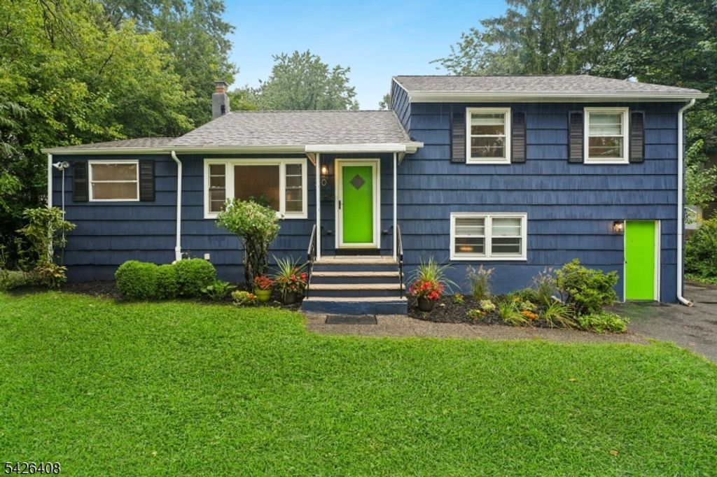 30 James St, Montclair Twp., NJ 07042 — exterior