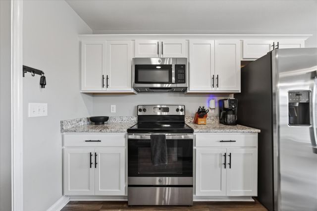 134 Monaghan Dr, Clarksville, TN 37042