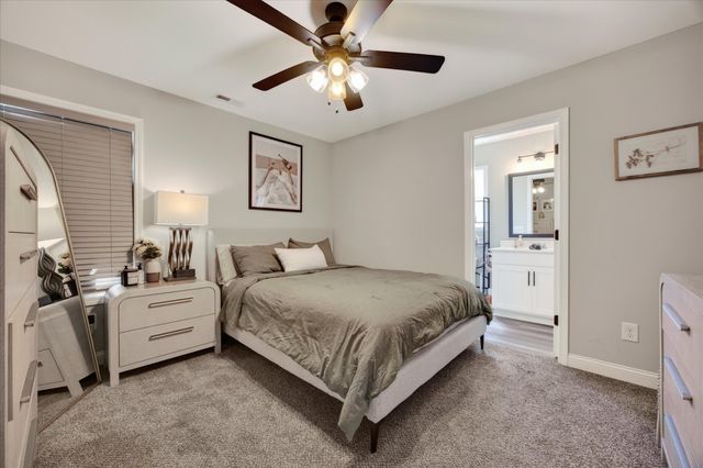134 Monaghan Dr, Clarksville, TN 37042