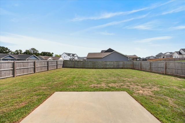 134 Monaghan Dr, Clarksville, TN 37042