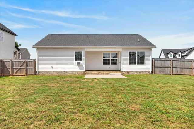 134 Monaghan Dr, Clarksville, TN 37042