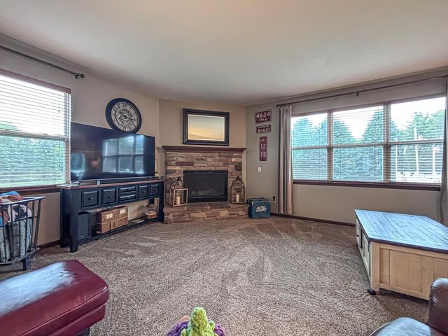 1631 Arthurs PASS, Oconomowoc, WI 53066