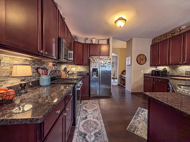 1631 Arthurs PASS, Oconomowoc, WI 53066