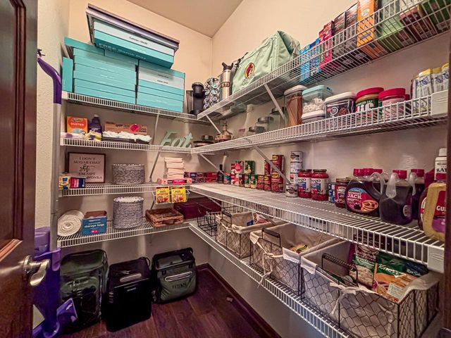 1631 Arthurs PASS, Oconomowoc, WI 53066