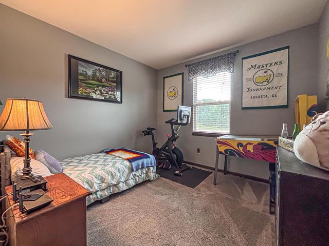 1631 Arthurs PASS, Oconomowoc, WI 53066