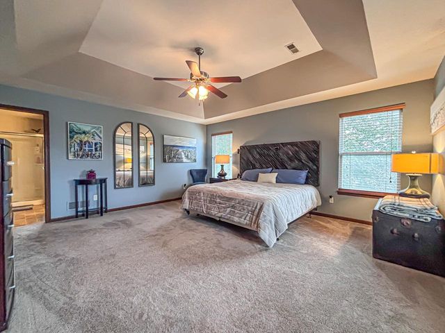 1631 Arthurs PASS, Oconomowoc, WI 53066
