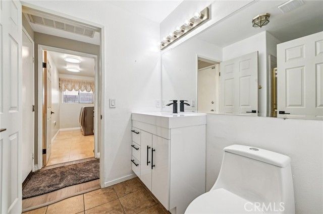 25507 Longfellow Place, Stevenson Ranch, CA 91381