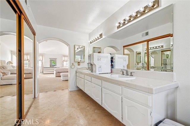 25507 Longfellow Place, Stevenson Ranch, CA 91381