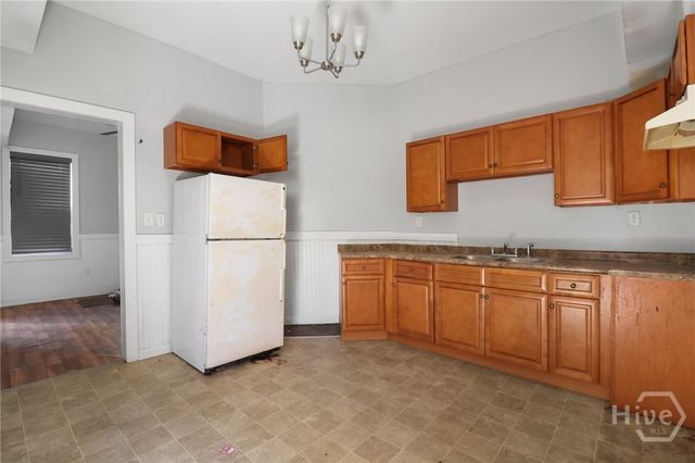 603 W 40th Street, Savannah, GA 31415