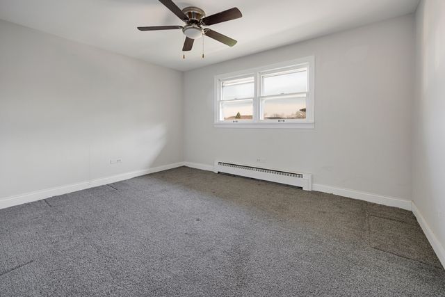 18318 Exchange Avenue 2F, Lansing, IL 60438