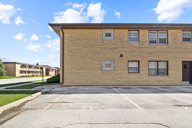 18318 Exchange Avenue 2F, Lansing, IL 60438
