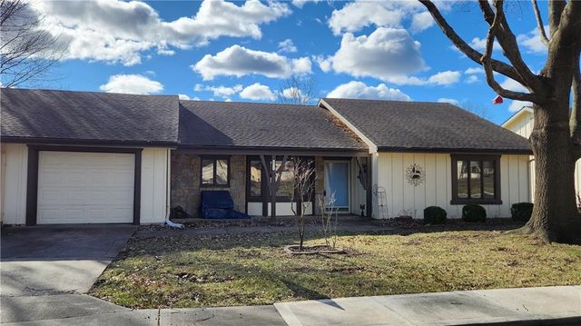 8211 E 189th Street, Belton, MO 64012