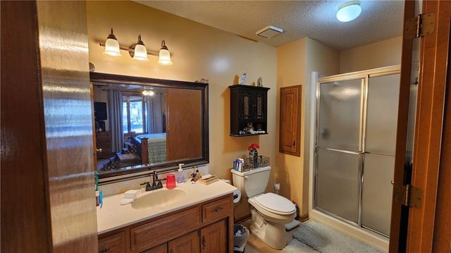 8211 E 189th Street, Belton, MO 64012