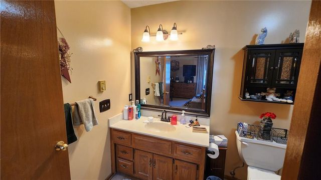 8211 E 189th Street, Belton, MO 64012