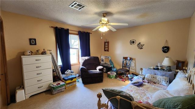 8211 E 189th Street, Belton, MO 64012