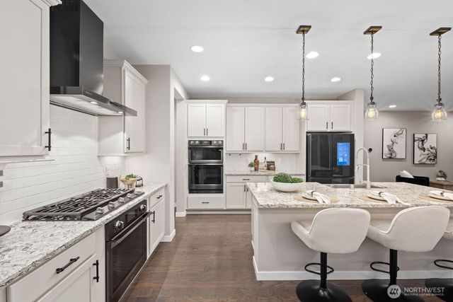 356 Vaughan Boulevard NE, North Bend, WA 98045