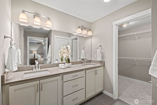 356 Vaughan Boulevard NE, North Bend, WA 98045