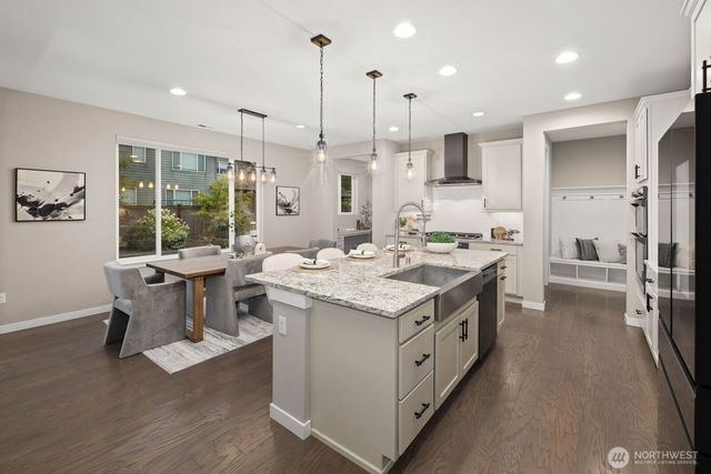 356 Vaughan Boulevard NE, North Bend, WA 98045