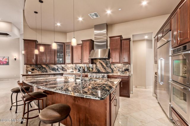 532 W Silhouette Ridge Place, Oro Valley, AZ 85755