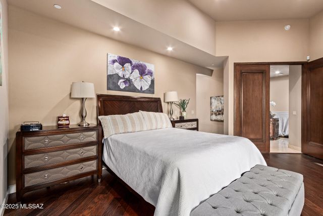 532 W Silhouette Ridge Place, Oro Valley, AZ 85755