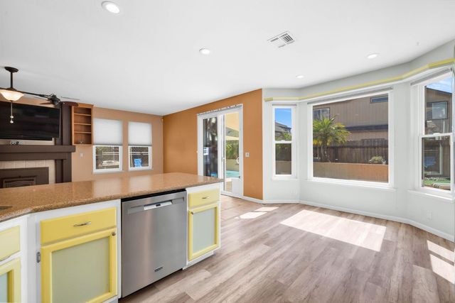 4924 Meadow Pass Way, Antelope, CA 95843