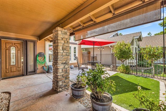 4924 Meadow Pass Way, Antelope, CA 95843