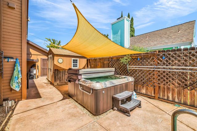 4924 Meadow Pass Way, Antelope, CA 95843