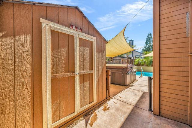 4924 Meadow Pass Way, Antelope, CA 95843