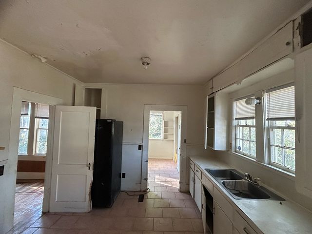 203 N Herring, Dothan, AL 36303