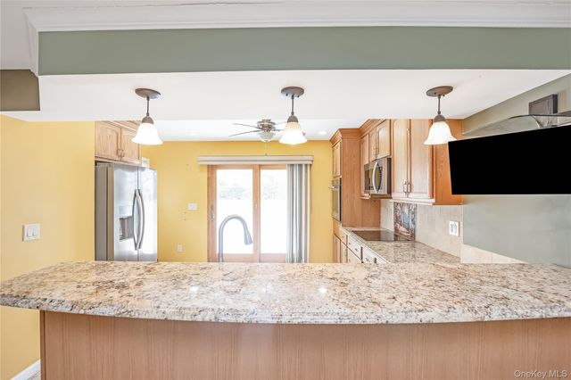 2288 Jefferson Street, East Meadow, NY 11554