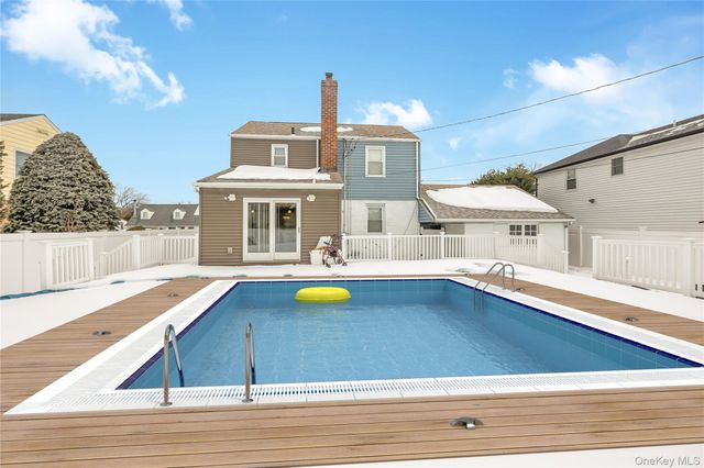 2288 Jefferson Street, East Meadow, NY 11554