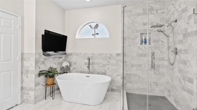 20214 Powerscourt Drive, Humble, TX 77346