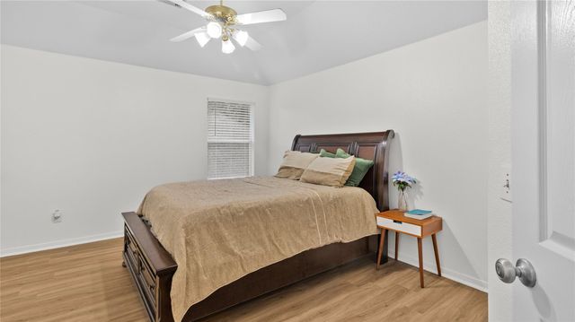 20214 Powerscourt Drive, Humble, TX 77346