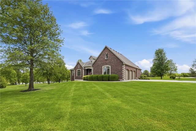 26619 K 68 Highway, Paola, KS 66071
