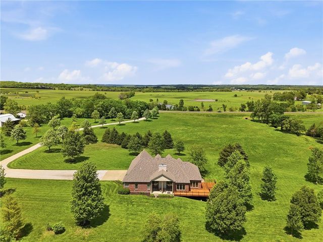 26619 K 68 Highway, Paola, KS 66071