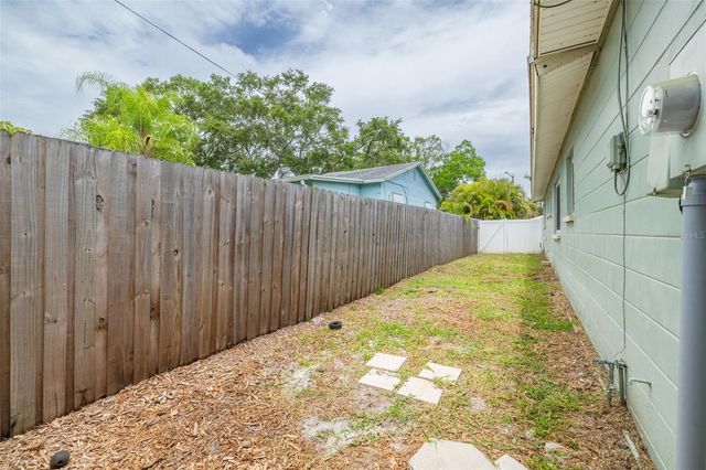 5610 19TH AVENUE S, Gulfport, FL 33707