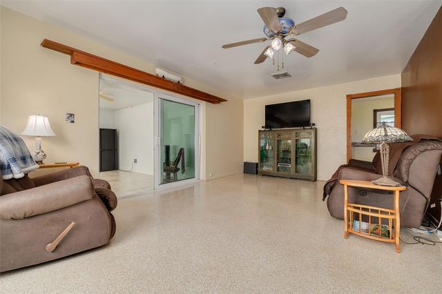 5610 19TH AVENUE S, Gulfport, FL 33707