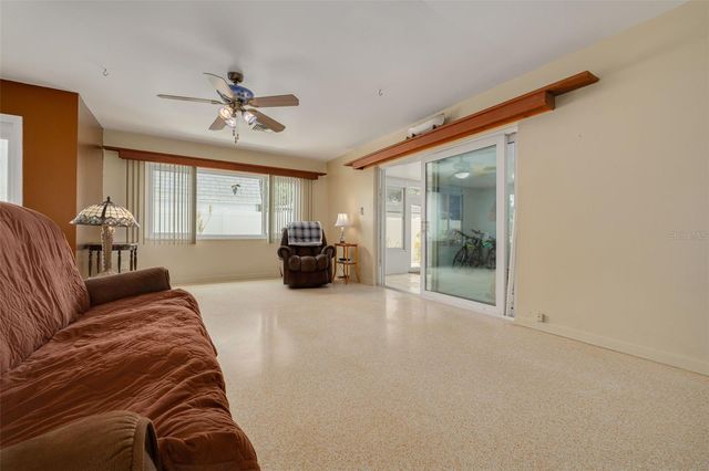 5610 19TH AVENUE S, Gulfport, FL 33707