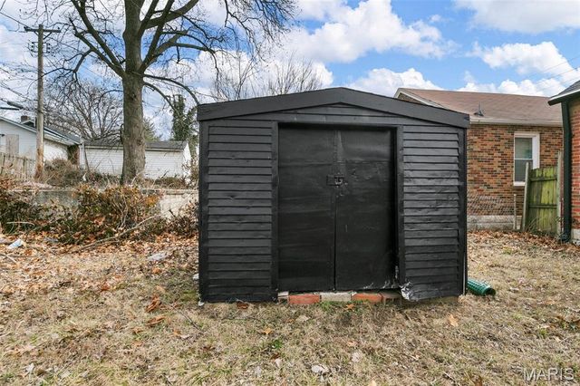 7117 W Florissant Avenue, Jennings, MO 63136