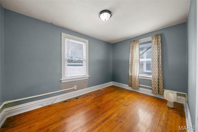 7117 W Florissant Avenue, Jennings, MO 63136