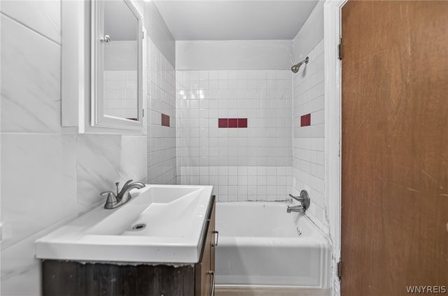 114 Moselle Street, Buffalo, NY 14211
