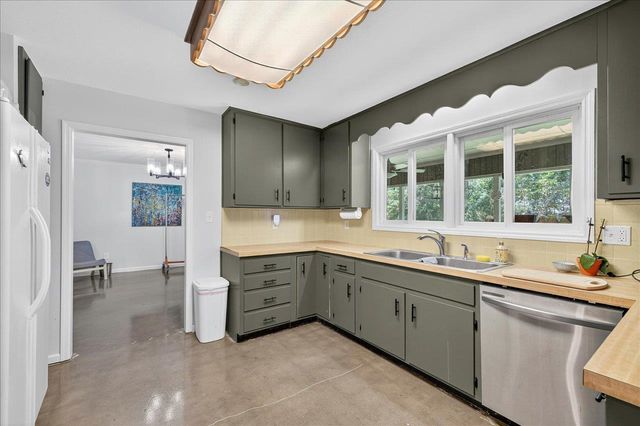 1206 Sarasota Drive, Tallahassee, FL 32301