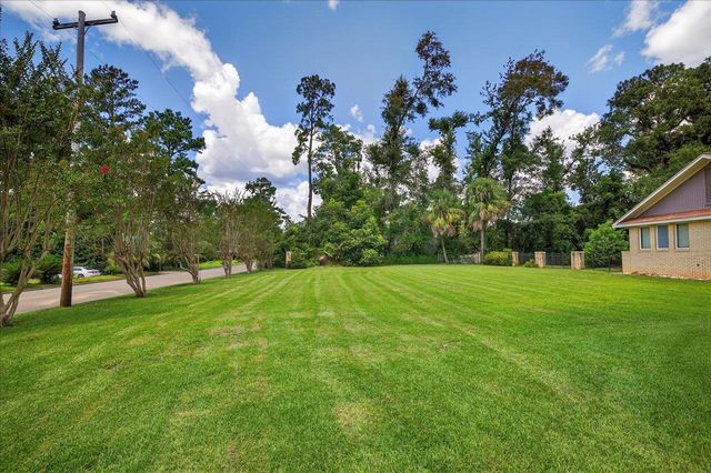 1206 Sarasota Drive, Tallahassee, FL 32301