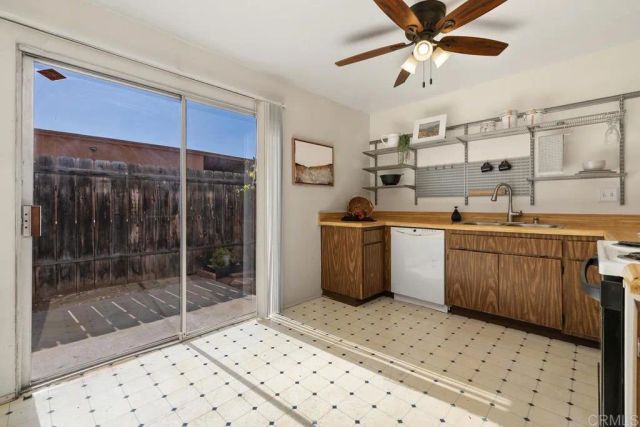 888 Cherrywood Way 12, El Cajon, CA 92021