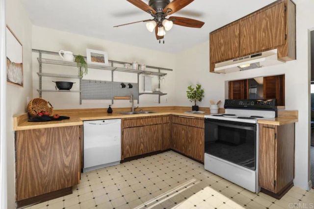 888 Cherrywood Way 12, El Cajon, CA 92021
