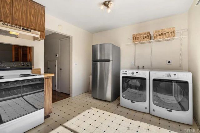 888 Cherrywood Way 12, El Cajon, CA 92021