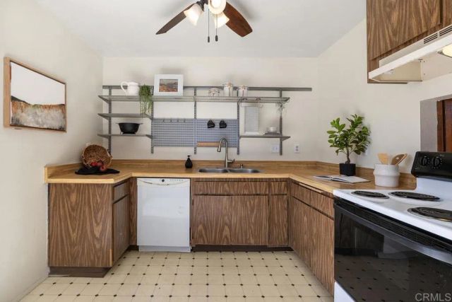 888 Cherrywood Way 12, El Cajon, CA 92021