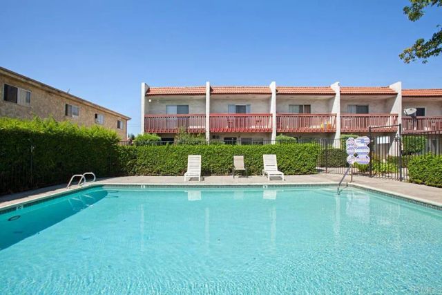 888 Cherrywood Way 12, El Cajon, CA 92021