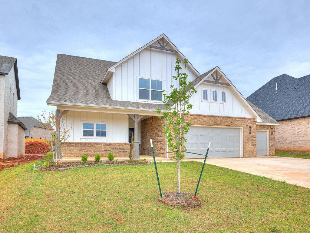 14524 Giverny Lane, Yukon, OK 73099